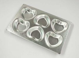 F05 Muffin Tray Heart6in1 1