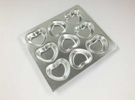 F05 Muffin Tray Heart9in1 1