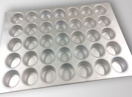 Z51 6040 35CC Muffin Tray