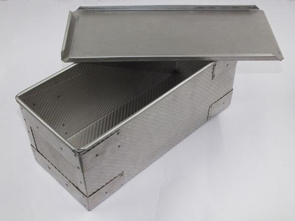 Z01 FB 1200g 1200gBread Pan With Sliding Lid