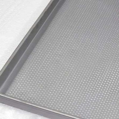 Z07 P 3mm Hole Perforated Tray With Wire Frame 1