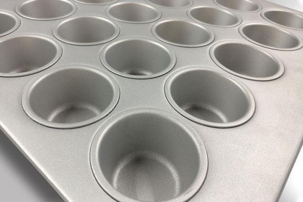 Z51 CC MT35 Alu Steel Muffin Tray 2