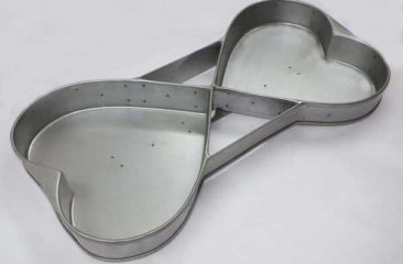 Z57 SM Heart Cake Pan Set 1